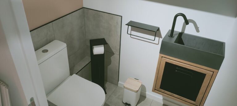 Création de toilettes dans des combles